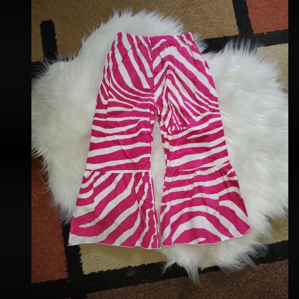 Girl’s boutique zebra print bell bottom pants 3T